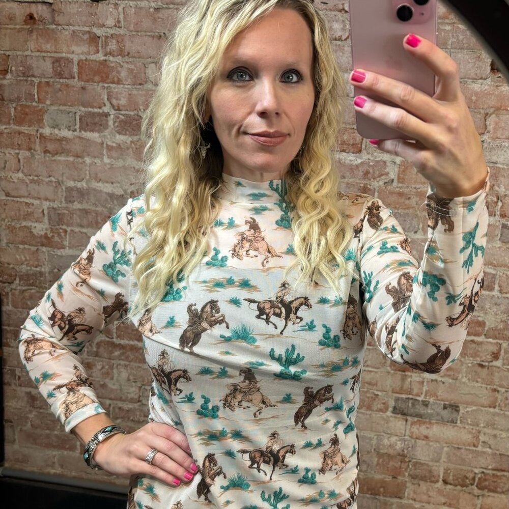 Chisim trail mesh top